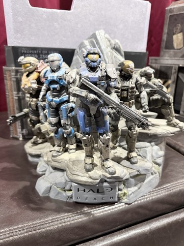 Halo reach noble team - noble,